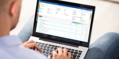 reserveringssysteem-laptop